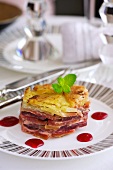 Potato gratin with beetroot