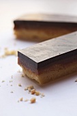 Peanut, toffee and chocolate slices