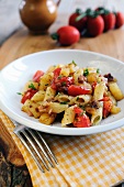 Penne pasta with pancetta and fresh tomato sauce