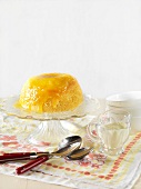 Juicy lemon pudding