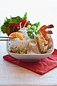 Glass noodle salad with prawns (Thailand)
