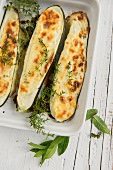 Gratinated courgettes with cheese