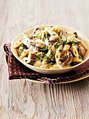 Penne with mushrooms and a creamy sauce