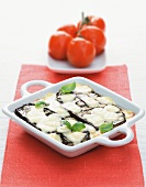 Gratinated aubergines with cheese