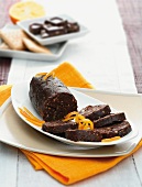 Cocoa roulade with oranges