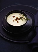 Foamy parsnip soup with croutons