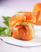 Salmon parcels filled with potatoes