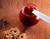 Strawberry and prosecco jam and crisp bread