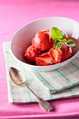 Strawberry sorbet with fresh strawberries