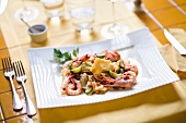 Maltagliati ai gamberi (ribbon pasta with prawns)