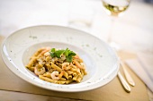 Penne ai gamberetti (pasta with prawns, Italy)