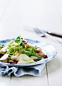 White bean salad with cheese