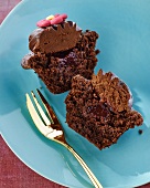 Schoko-Cupcake mit Marmeladenfüllung