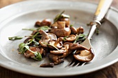 Mushrooms with butter and sage