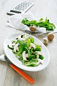 Spinach salad with fresh chestnut mushrooms