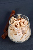 Caramel mousse with cream