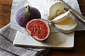 Red figs with goat's cheese