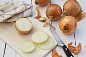 Onions and slices of onion