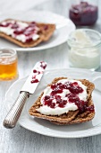 Breads with crème fraiche and cranberry jam