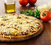 Cheese pizza with pesto