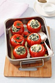 Stuffed tomatoes with spinach and ricotta