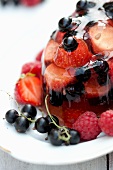 Beeren-Sekt-Gelee (Close up)