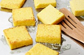 Frying polenta slices