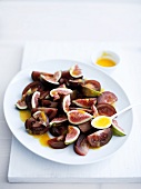 Tomato salad with figs and orange dressing