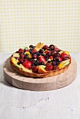 Tarte mit gemischten Früchten