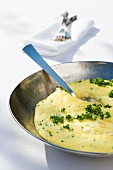 Creamy polenta with sliced chives