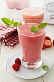 Raspberry smoothie with cranberries and melon