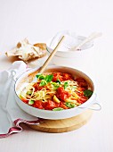 Spaghetti with fresh tomatoes and basil