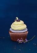Lavender Cupcake with Vanilla Lemon Marshmallow Topping