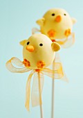 Two Easter chick cake pops