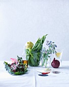 Zutaten für Bohnen-Mangold-Salat mit Zuckererbsen und Zitronen-Senf-Dressing