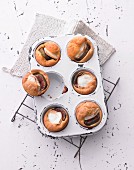 Mini cheese muffins with figs