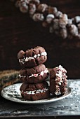 Filled chocolate biscuits with mint-flavoured sweets