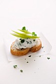 Cream cheese & apple crostini