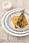 Fried mackerel on toast
