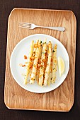 Fried white asparagus with almond crumb