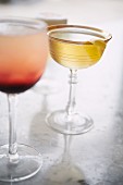 Cocktail in einem Vintage-Glas