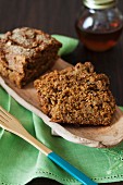 Wheat bran morning cake with pears