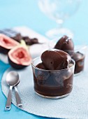 Spicy chocolate sorbet with fresh fruits
