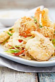 Sesame prawns with glass noodles and vegetables (Asia)