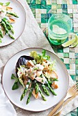 Green asparagus with salmon on toast