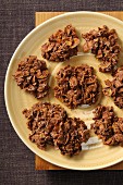 Cornflakes cakes on a plate