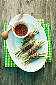 Grilled beef and asparagus rolls