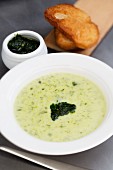 Wild garlic soup with toasted bread
