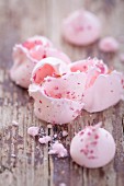 Rose meringues