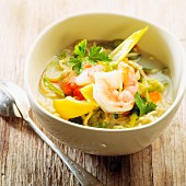 Oriental vegetable soup with prawns and chicory